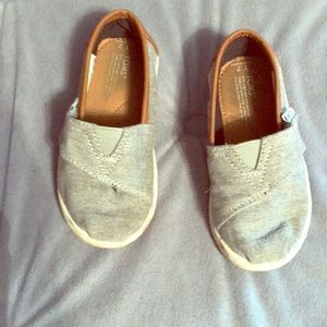 Toms chambray shoes